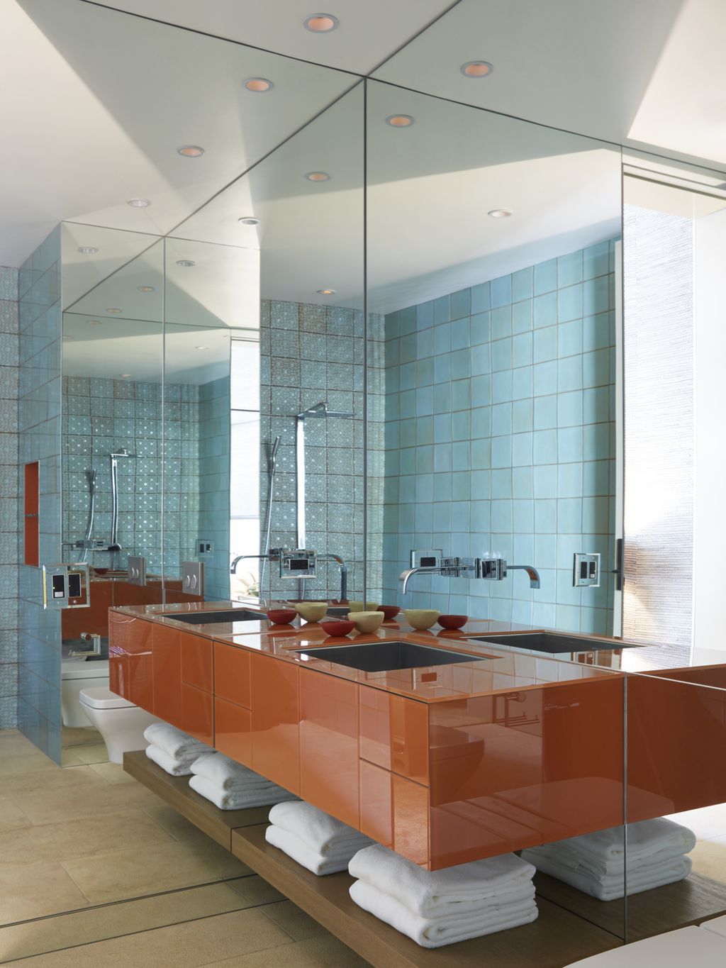 Bayou House Features Modern Aesthetic Design by Bradley Bayou Design
