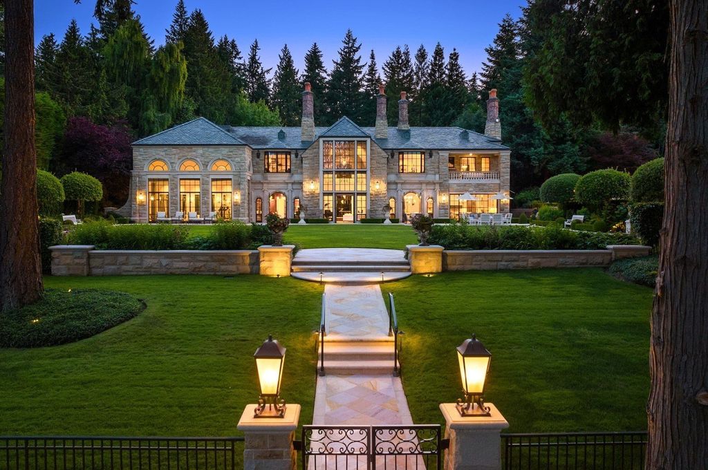 Breathtaking 4.3-Acre Legacy Estate on Lake Washington in Hunts Point, Washington Asking for $70 Million