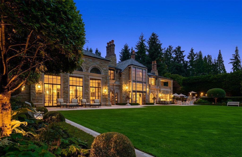 Breathtaking 4.3-Acre Legacy Estate on Lake Washington in Hunts Point, Washington Asking for $70 Million