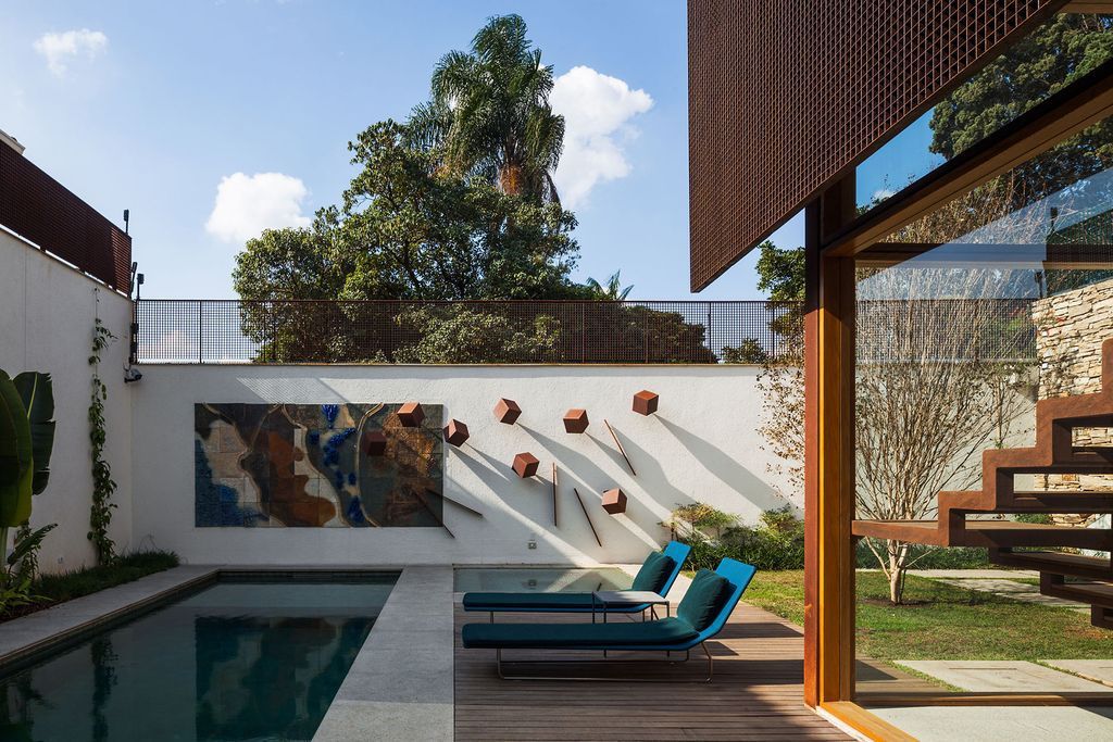 CT II Residence in Brazil by Reinach Mendonça Arquitetos Associados