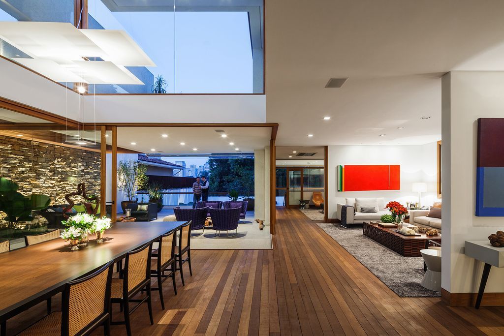 CT II Residence in Brazil by Reinach Mendonca Arquitetos Associados 4