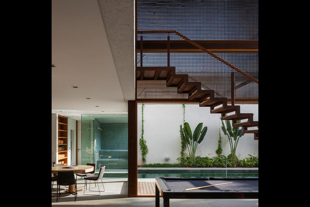 CT II Residence in Brazil by Reinach Mendonça Arquitetos Associados