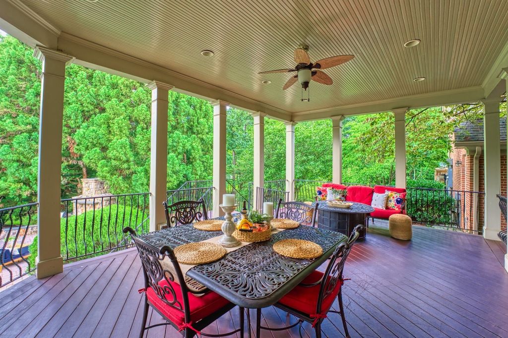 Captivating Retreat in Leesburg, Virginia: Harmonizing French Country Charm and Contemporary Elegance for $2,299,999