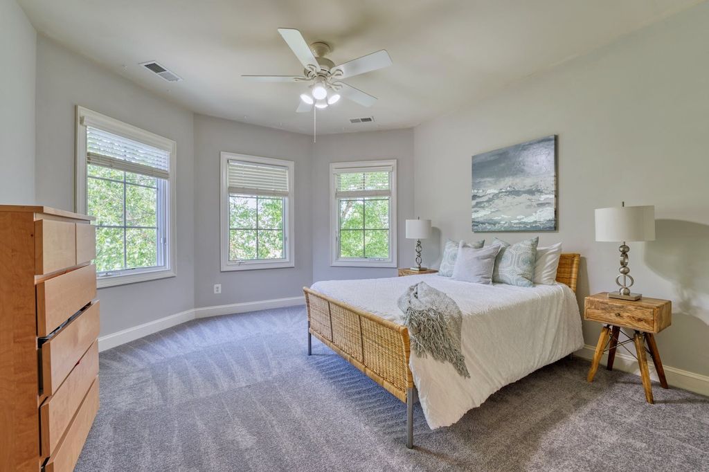 Captivating Retreat in Leesburg, Virginia: Harmonizing French Country Charm and Contemporary Elegance for $2,299,999