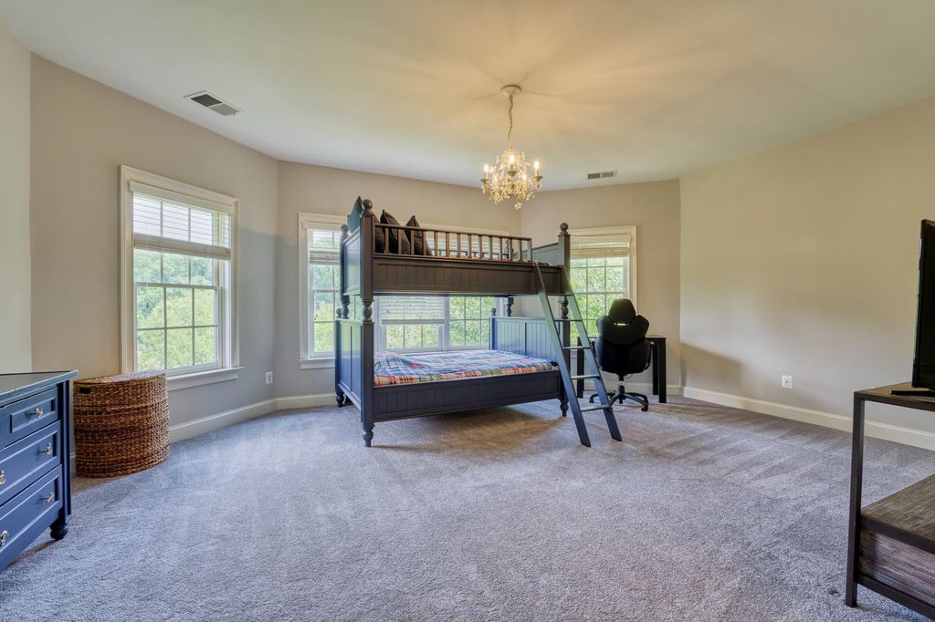 Captivating Retreat in Leesburg, Virginia: Harmonizing French Country Charm and Contemporary Elegance for $2,299,999