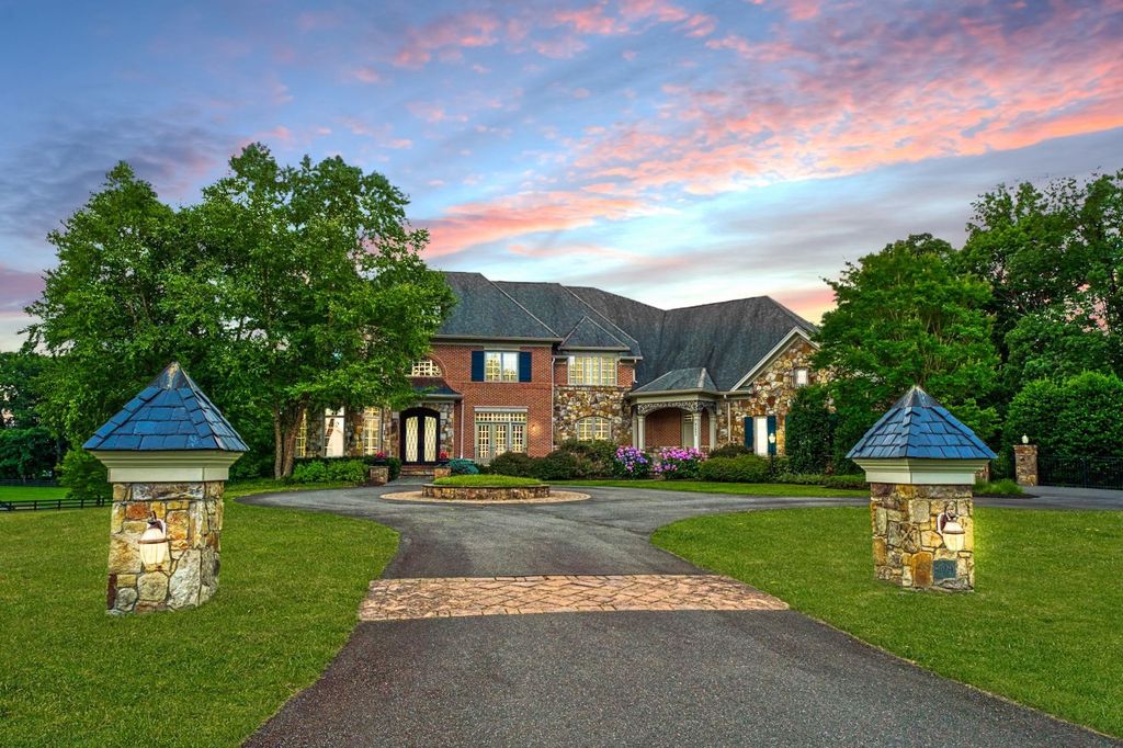 Captivating Retreat in Leesburg, Virginia: Harmonizing French Country Charm and Contemporary Elegance for $2,299,999