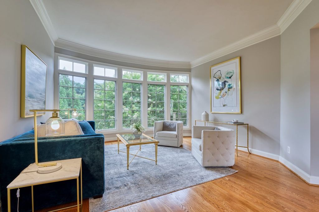 Captivating Retreat in Leesburg, Virginia: Harmonizing French Country Charm and Contemporary Elegance for $2,299,999