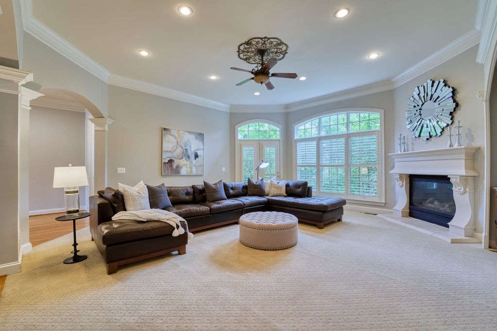Captivating Retreat in Leesburg, Virginia: Harmonizing French Country Charm and Contemporary Elegance for $2,299,999