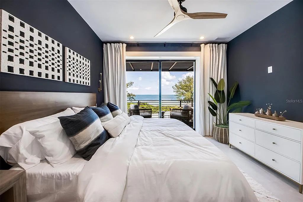 Experience luxury coastal living at 117 N Bay Boulevard, Anna Maria, Florida. This 4-bedrooms, 5-bathrooms, 3,155 square feet bayfront estate is a masterpiece of elegance.