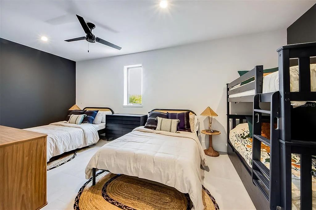 Experience luxury coastal living at 117 N Bay Boulevard, Anna Maria, Florida. This 4-bedrooms, 5-bathrooms, 3,155 square feet bayfront estate is a masterpiece of elegance.