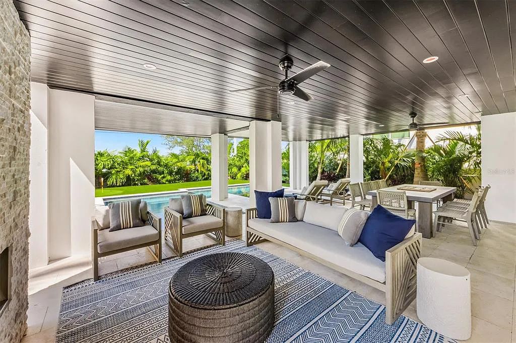 Experience luxury coastal living at 117 N Bay Boulevard, Anna Maria, Florida. This 4-bedrooms, 5-bathrooms, 3,155 square feet bayfront estate is a masterpiece of elegance.
