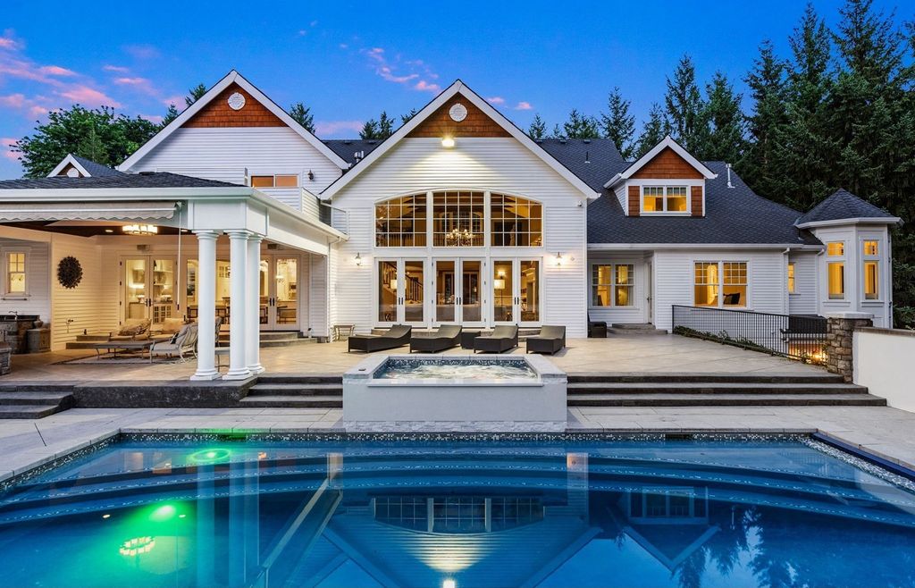 Custom Hampton's Style Home in West Linn, Oregon: Secluded Privacy and Urban Convenience at its Finest $4.595 Million Listing