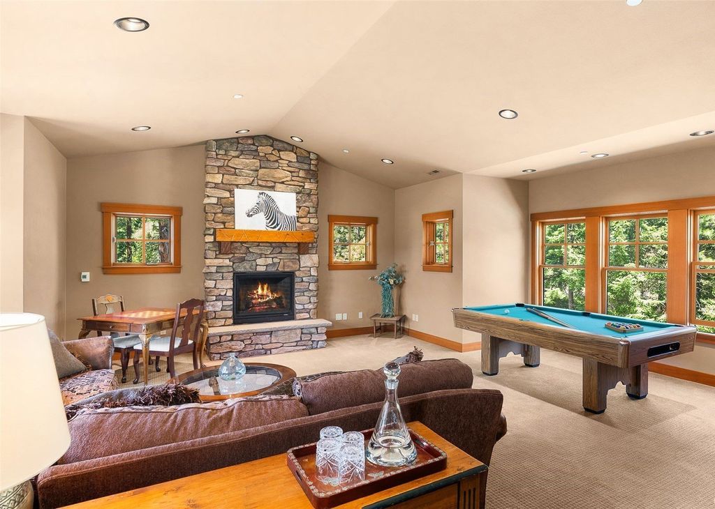 Discover Your Paradise: Luxurious Single-Owner Home on 148 Acres in Cle Elum, Washington Listing for $4.25M