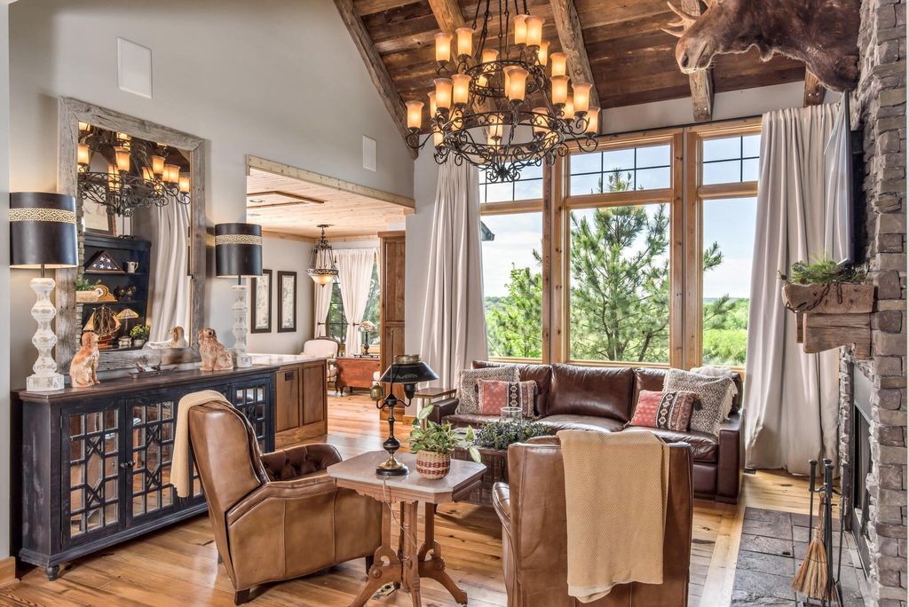 Dream Home in Lebanon, Tennessee: Impeccable Design and Quality for $3.2M