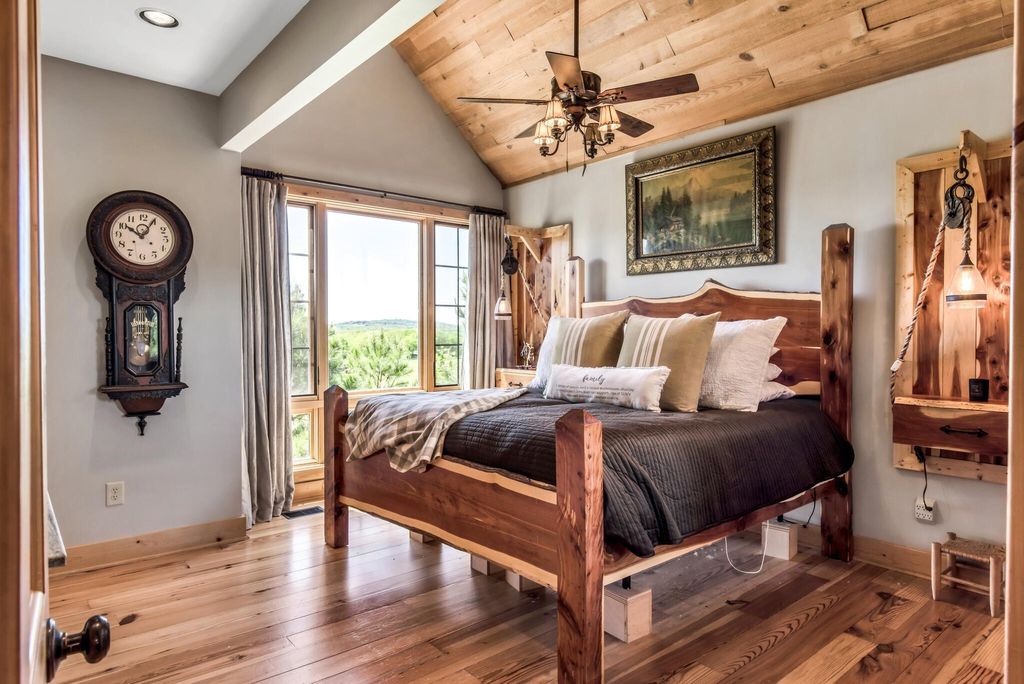 Dream Home in Lebanon, Tennessee: Impeccable Design and Quality for $3.2M
