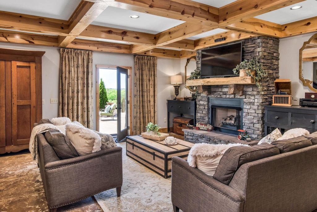 Dream Home in Lebanon, Tennessee: Impeccable Design and Quality for $3.2M
