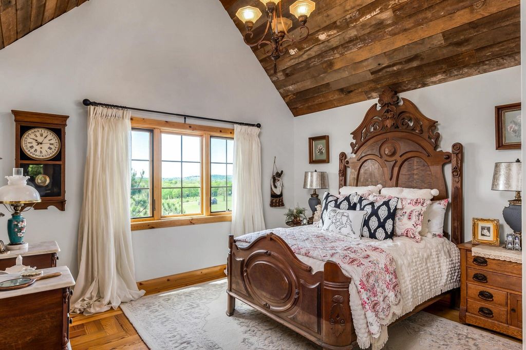Dream Home in Lebanon, Tennessee: Impeccable Design and Quality for $3.2M