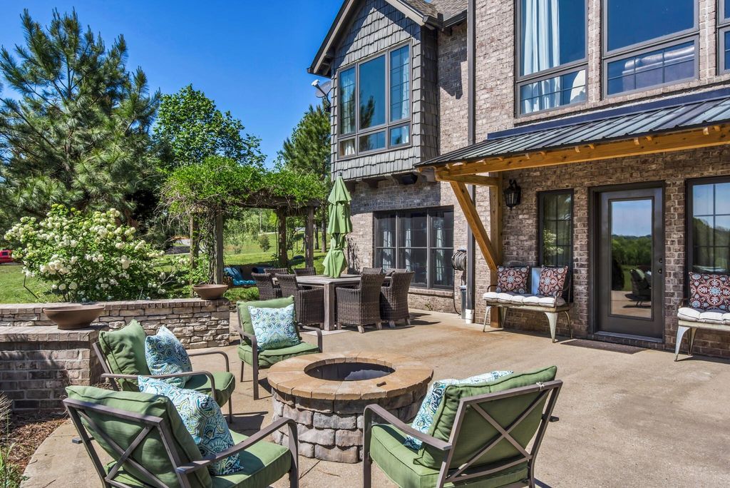 Dream Home in Lebanon, Tennessee: Impeccable Design and Quality for $3.2M