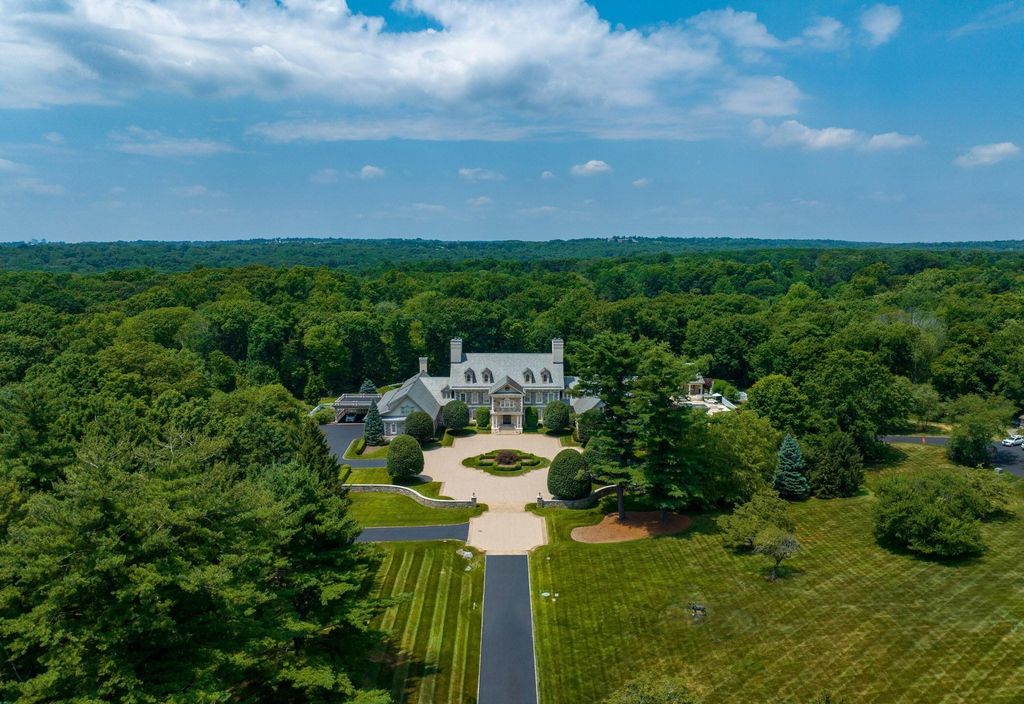 Exquisite 19-Acre Estate in Greenwich, Connecticut: A Masterpiece of Architectural Integrity and Luxury, Offered at $33.8M