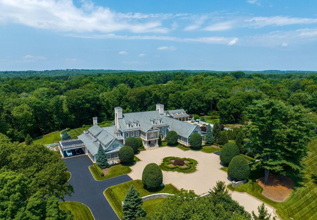Exquisite 19-Acre Estate in Greenwich, Connecticut: A Masterpiece of Architectural Integrity and Luxury, Offered at $33.8M
