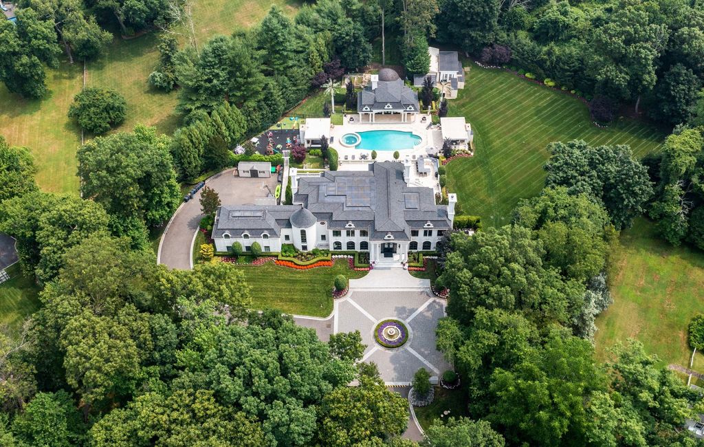 Exquisite Design, Spacious Living, and Pristine Privacy: Mansion in Upper Brookville, New York Listed at $7.45 Million
