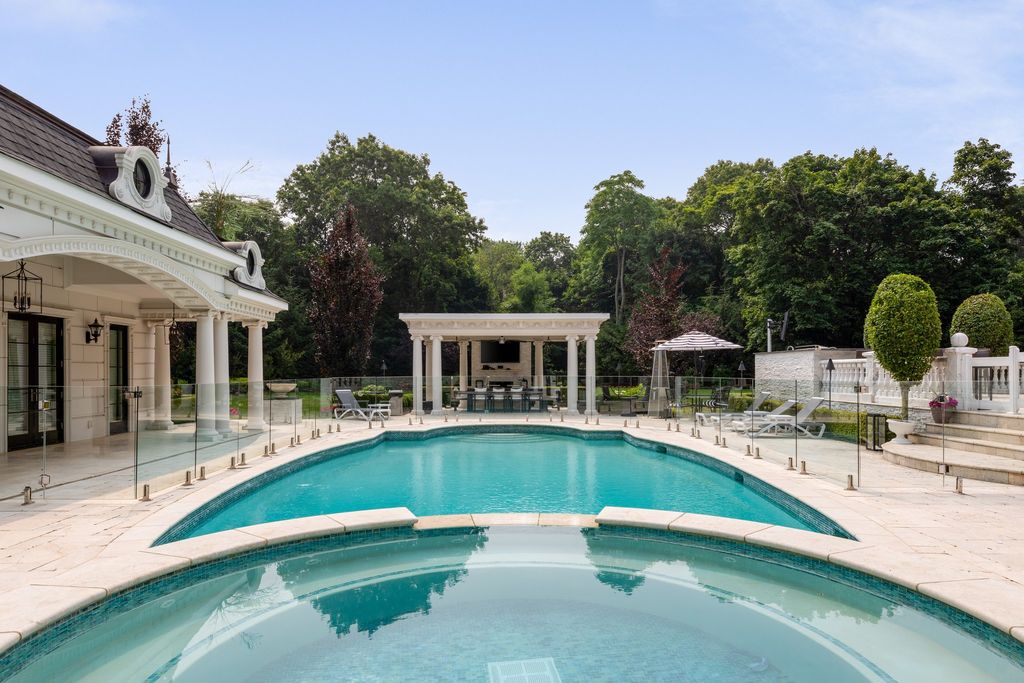 Exquisite Design, Spacious Living, and Pristine Privacy: Mansion in Upper Brookville, New York Listed at $7.45 Million