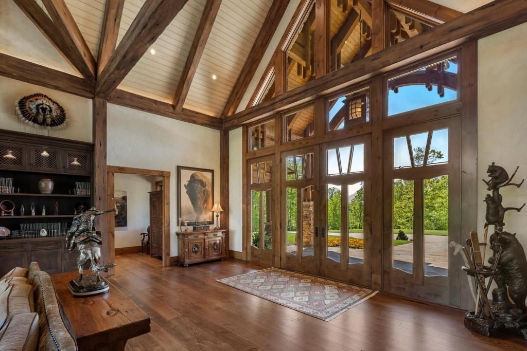 Exquisite Mountain Estate in Dahlonega, Georgia: A Luxurious Retreat Surrounded by Nature's Beauty, Listed at $5.85M