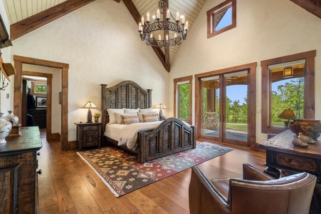 Exquisite Mountain Estate in Dahlonega, Georgia: A Luxurious Retreat Surrounded by Nature's Beauty, Listed at $5.85M