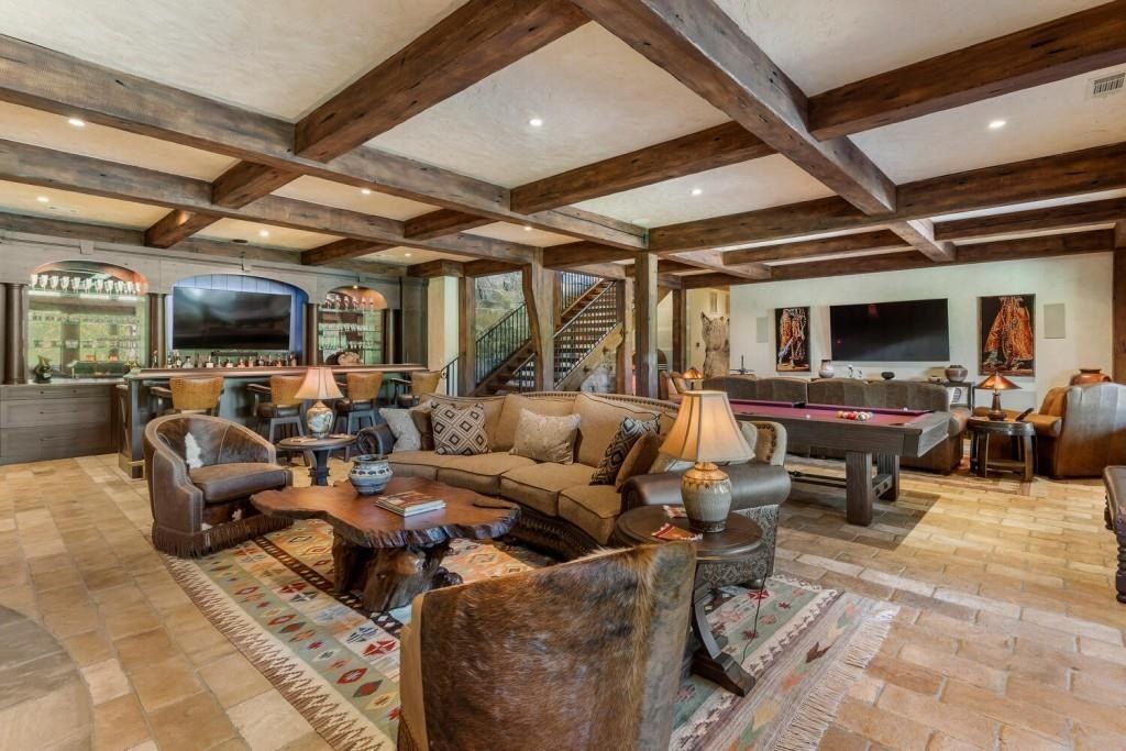 Exquisite Mountain Estate in Dahlonega, Georgia: A Luxurious Retreat Surrounded by Nature's Beauty, Listed at $5.85M