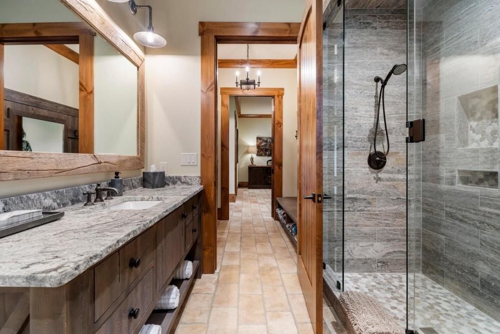 Exquisite Mountain Estate in Dahlonega, Georgia: A Luxurious Retreat Surrounded by Nature's Beauty, Listed at $5.85M