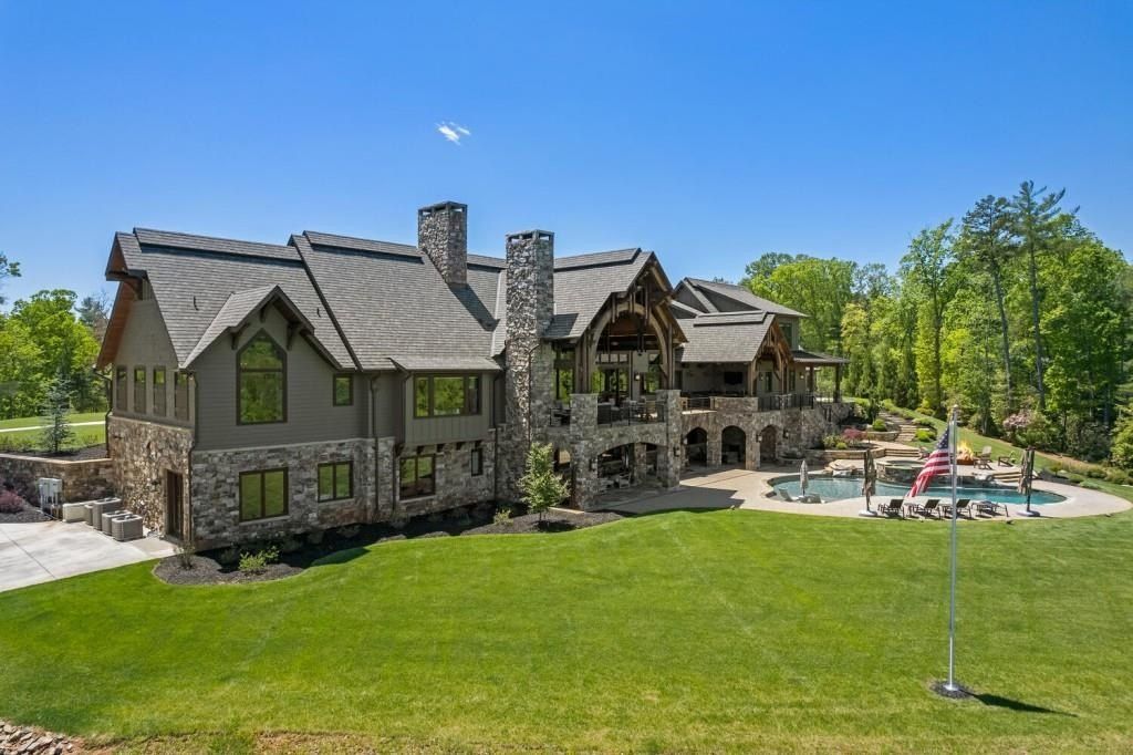 Exquisite Mountain Estate in Dahlonega, Georgia: A Luxurious Retreat Surrounded by Nature's Beauty, Listed at $5.85M
