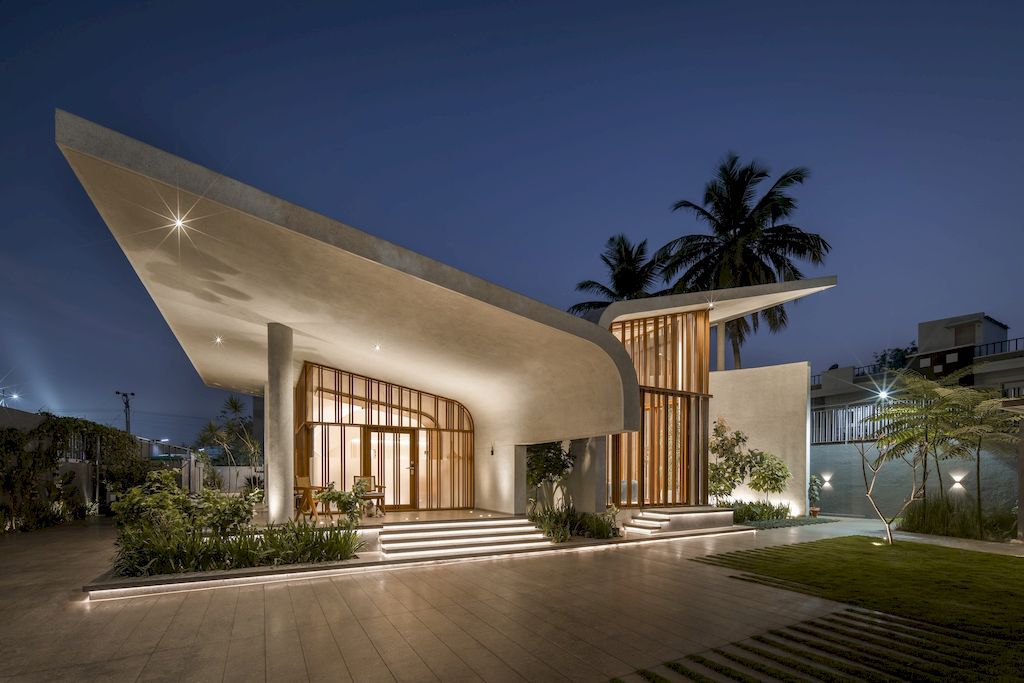 Hosapete Mane House brings harmonious, comfortable space by Cadence