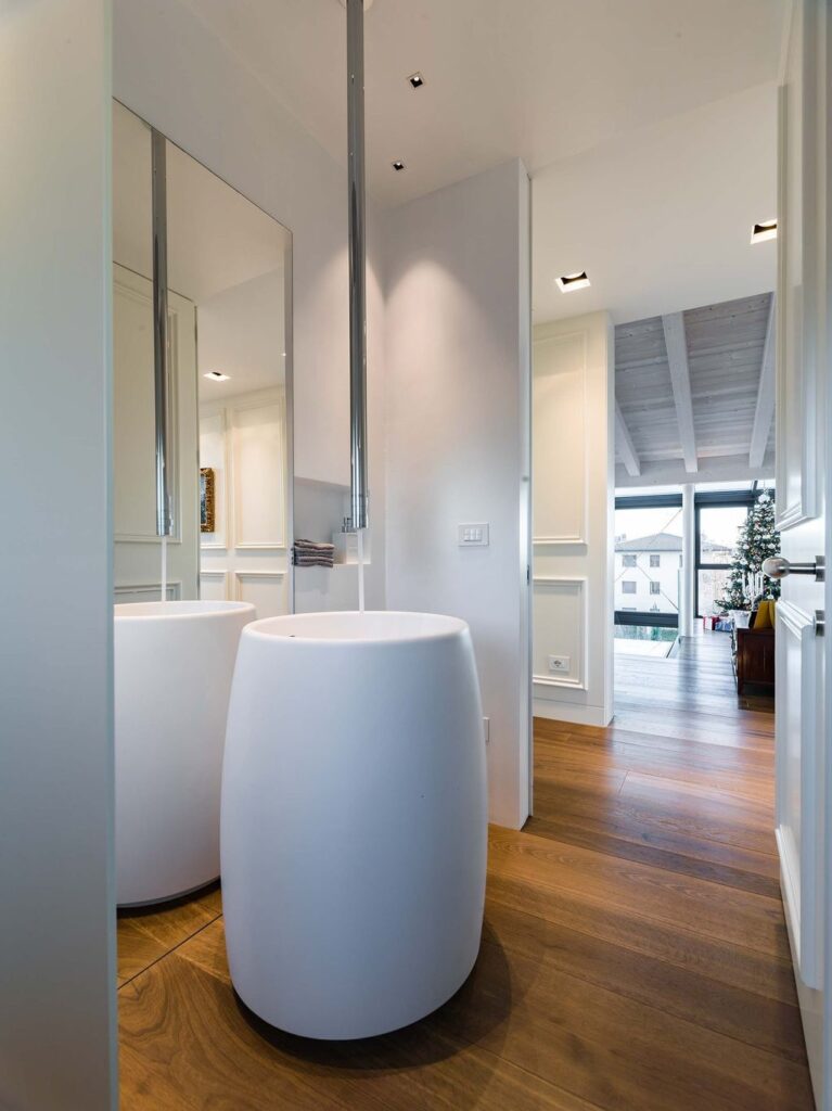 House MLMR in Italy by Filippo Caprioglio Caprioglio Architects 1