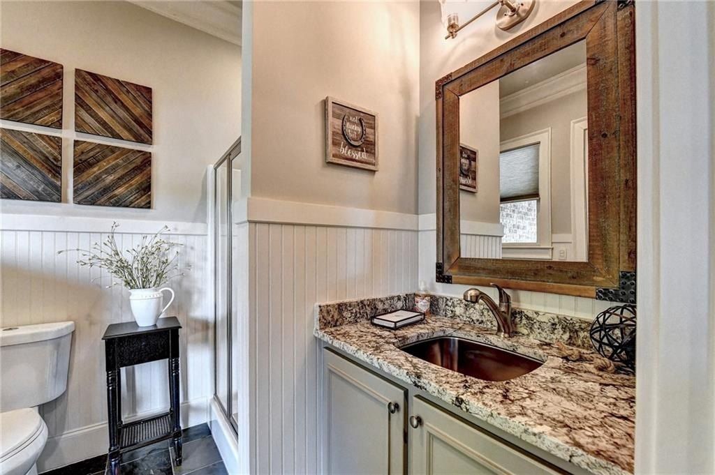 Luxurious Estate in Dacula, Georgia: Perfect Blend of High-End Living and Equestrian Enthusiasm Asking $5,999,999