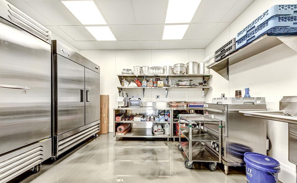 Magnificent Lake Home with Panoramic Views in Tennessee hits The Market for $11,497,000 49 Luxurious Lakefront Living at The Peninsula, La Follette, Tennessee: Breathtaking Home Listed for $11.997 Million