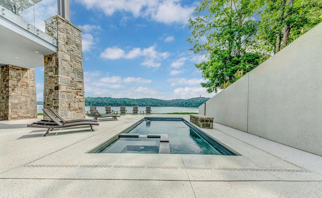 Magnificent Lake Home with Panoramic Views in Tennessee hits The Market for $11,497,000 53 Luxurious Lakefront Living at The Peninsula, La Follette, Tennessee: Breathtaking Home Listed for $11.997 Million