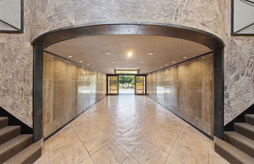 Luxurious and Secluded Estate on 26.2 Acres in Saint Charles, Illinois Listing for $2.99 Million