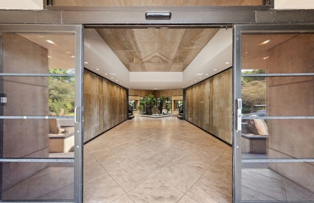 Luxurious and Secluded Estate on 26.2 Acres in Saint Charles, Illinois Listing for $2.99 Million