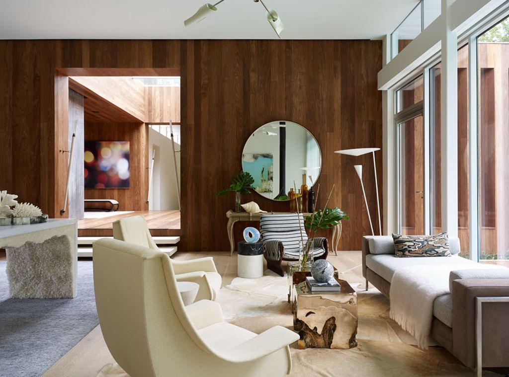 Old Orchard House, a Linear, Single Story Glass House by BMA Architect