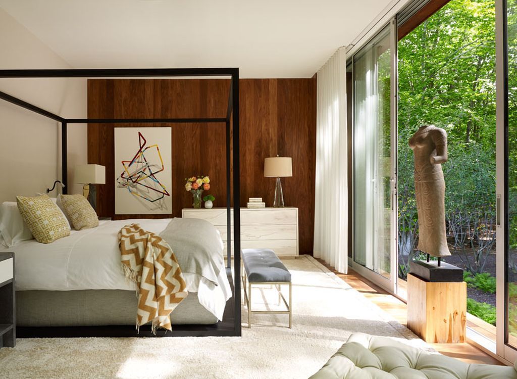 Old Orchard House, a Linear, Single Story Glass House by BMA Architect