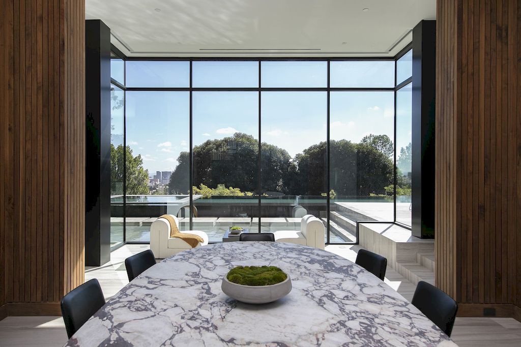 Perugia House Showcases Elegance and Modernity by Mcclean Design