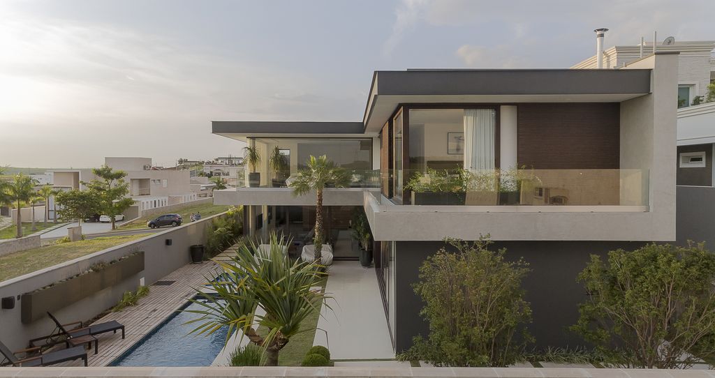 Prado Residence, Creates a Harmonious Flow by Padovani Arquitetos