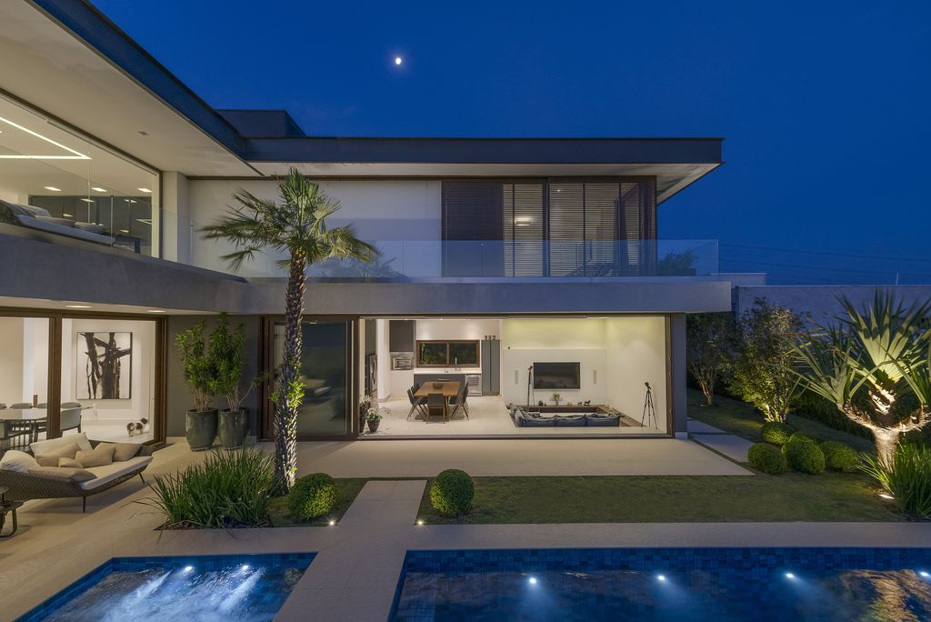 Prado Residence, Creates a Harmonious Flow by Padovani Arquitetos
