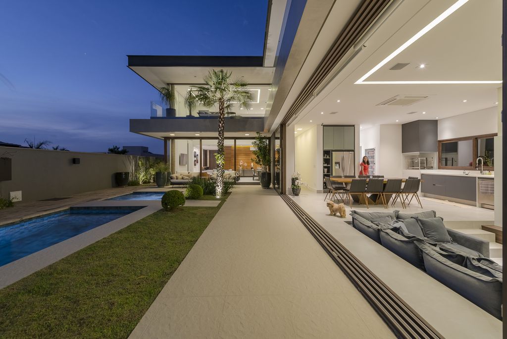 Prado Residence, Creates a Harmonious Flow by Padovani Arquitetos