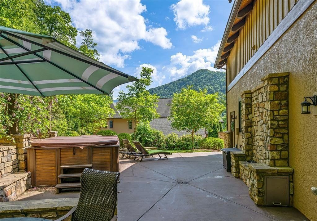 Private Mountain Retreat: Elegant Home in Maggie Valley, North Carolina Listed at $3.9 Million
