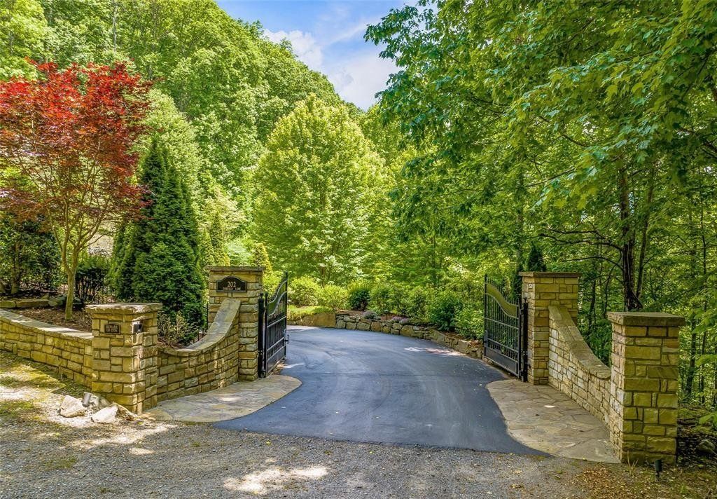 Private Mountain Retreat: Elegant Home in Maggie Valley, North Carolina Listed at $3.9 Million