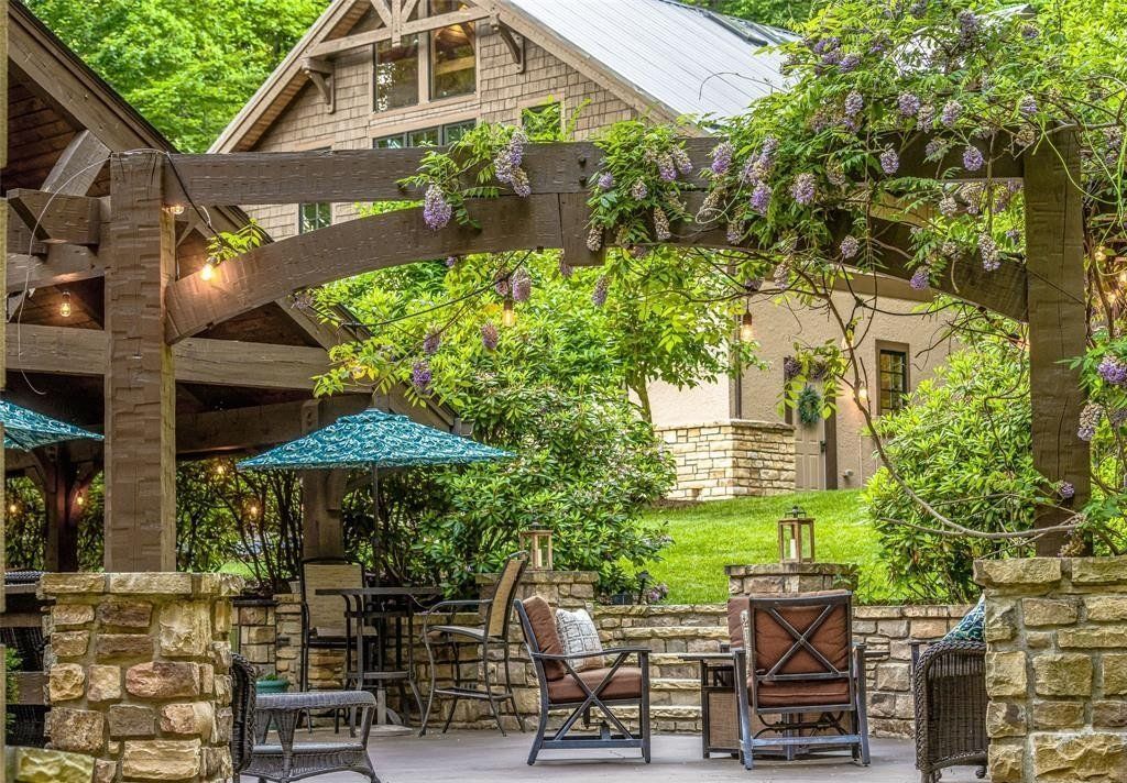 Private Mountain Retreat: Elegant Home in Maggie Valley, North Carolina Listed at $3.9 Million