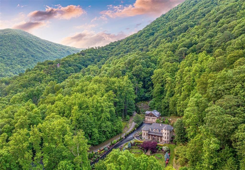 Private Mountain Retreat: Elegant Home in Maggie Valley, North Carolina Listed at $3.9 Million