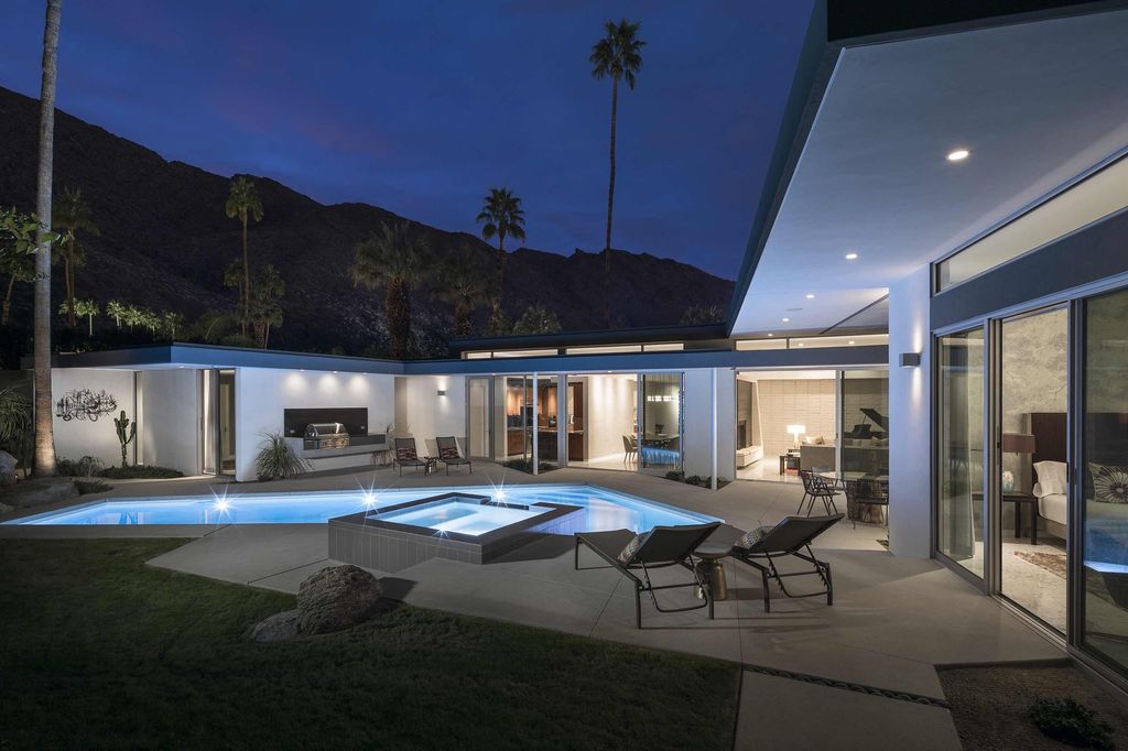 Ridge Vista House blends mountain view with landscape by o2 Architecture