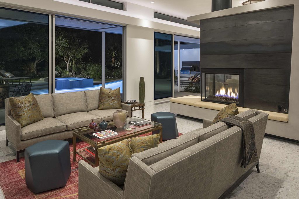 Ridge Vista House blends mountain view with landscape by o2 Architecture